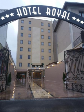 HOTEL ROYAL
